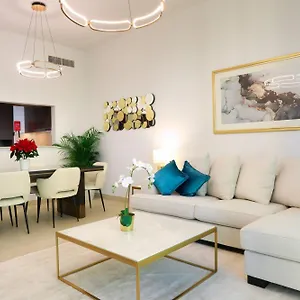 https://spacious-2br-wide-open-views-to-burj-khalifa-fountain.dubaihotelsoffers.com