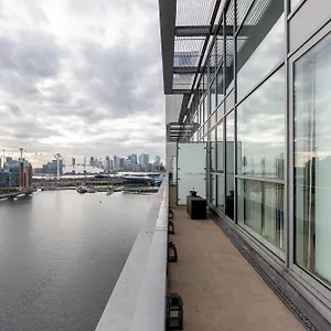 https://premium-excel-penthouse.brighton-hotels-england.com