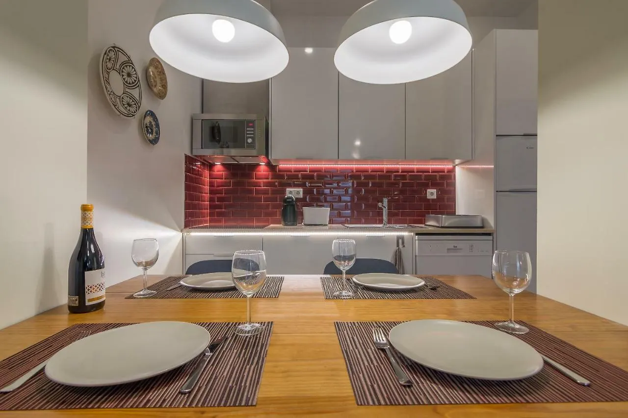 Lisbon Garden Retreat Apartment