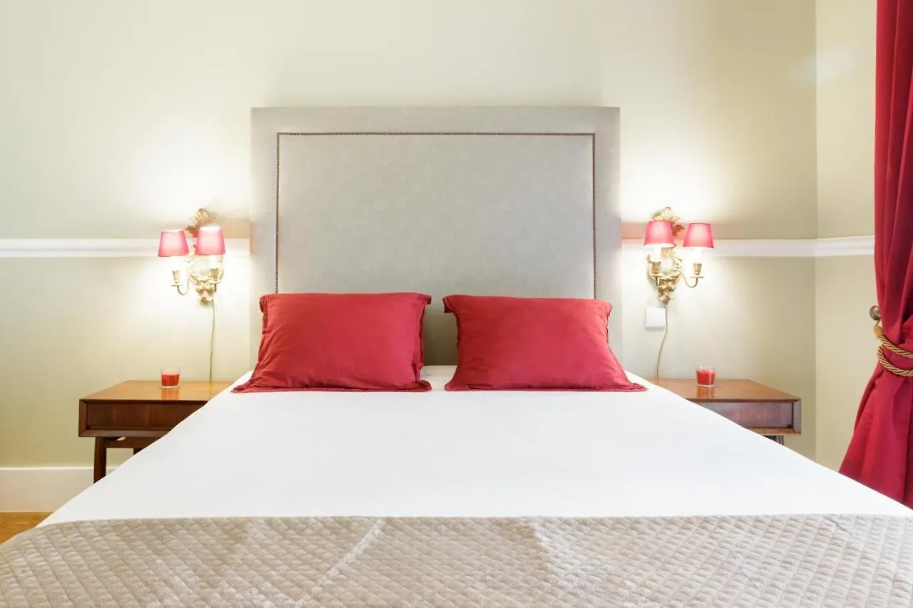 Lisbon Garden Retreat Apartment Portugal